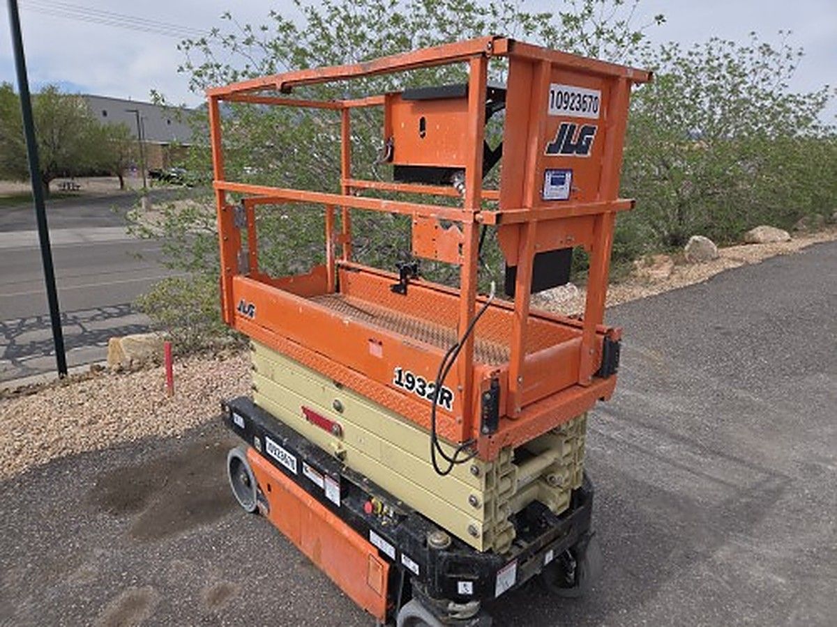 JLG 1932R photo 7