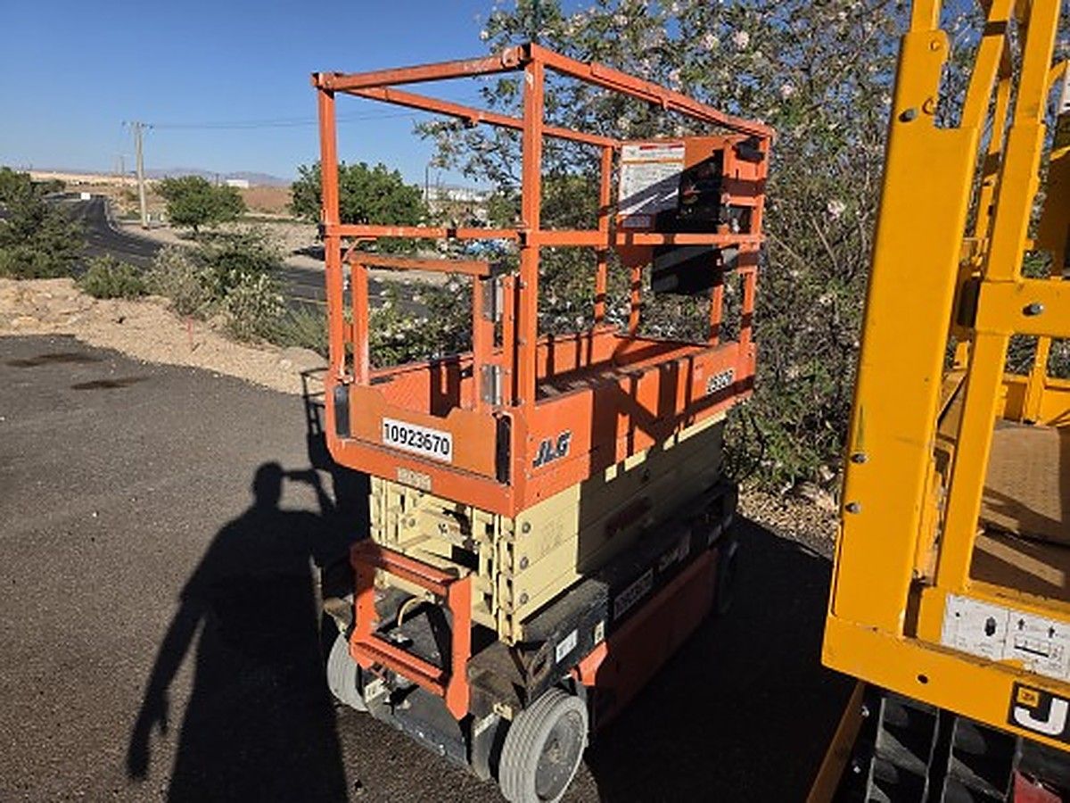 JLG 1932R photo 8