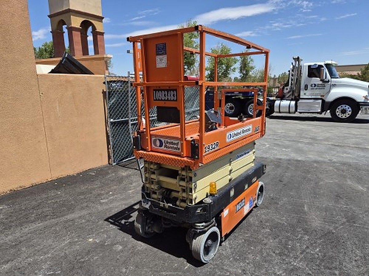 JLG 1932R photo 3