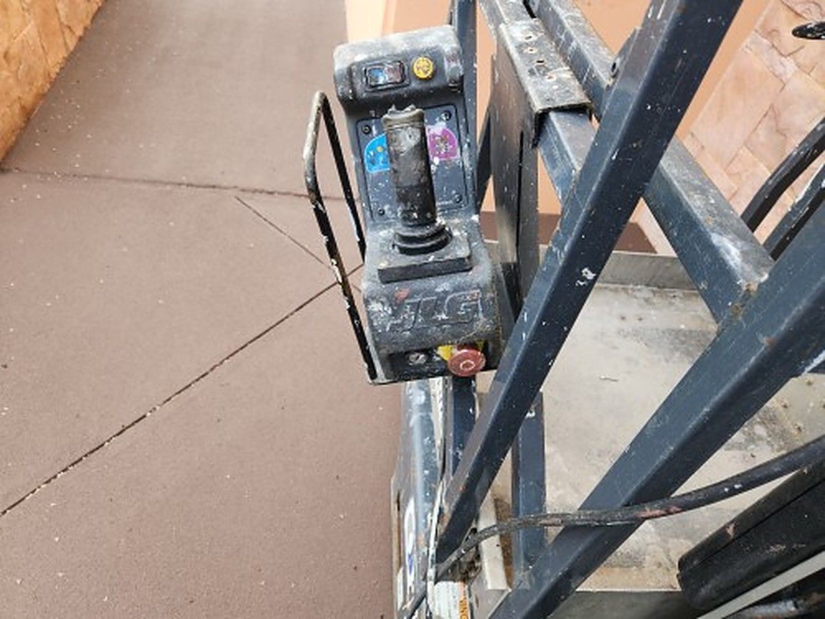 JLG 20MVL photo 5