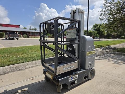 2019 JLG 20MVL Vertical Lift 18-20' Elec Self Propelled