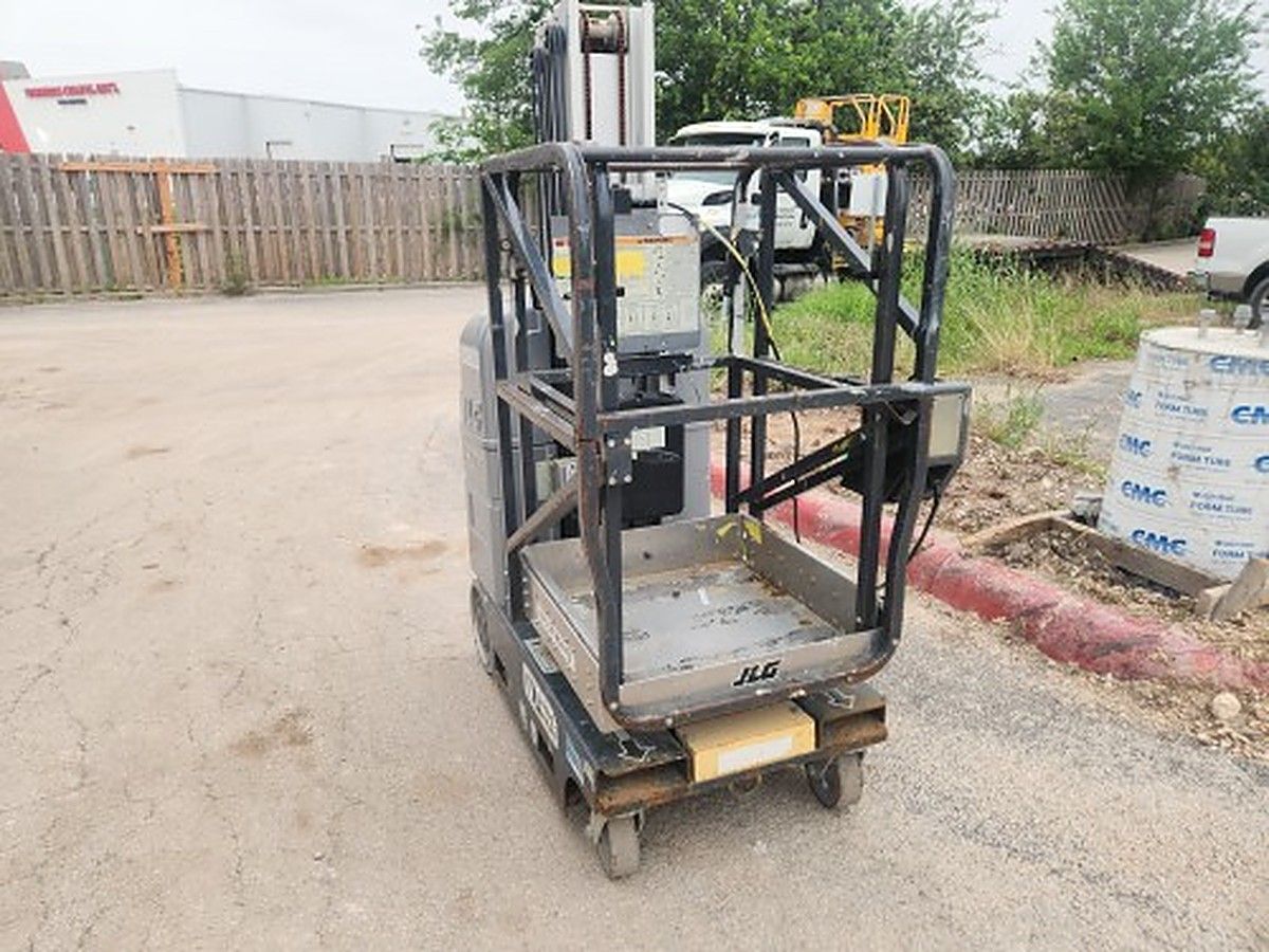 JLG 20MVL photo 2