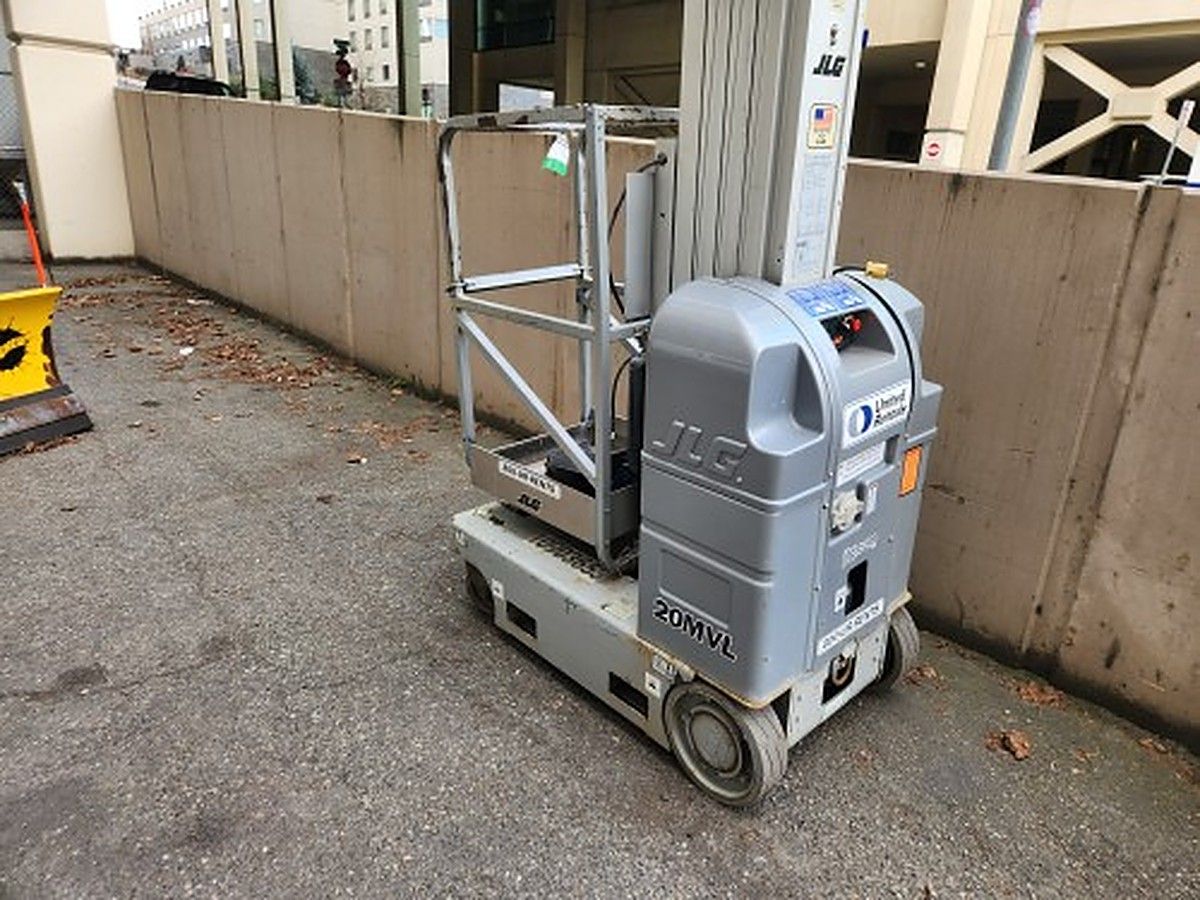 JLG 20MVL photo 3