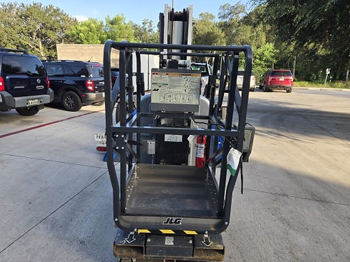 JLG 20MVL photo 5