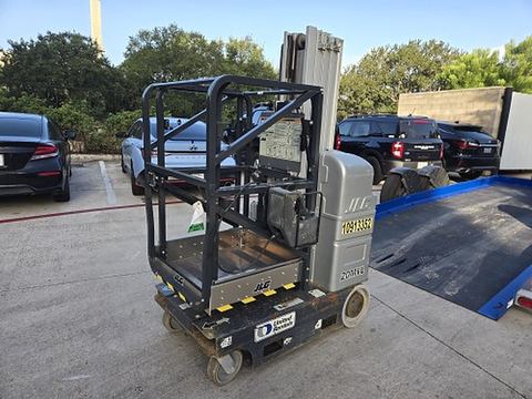 2019 JLG 20MVL Vertical Lift 18-20' Elec Self Propelled