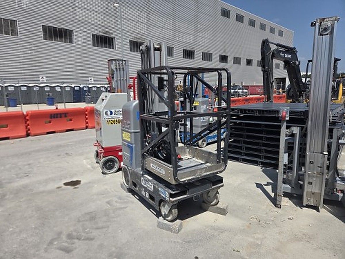 JLG 20MVL photo 7