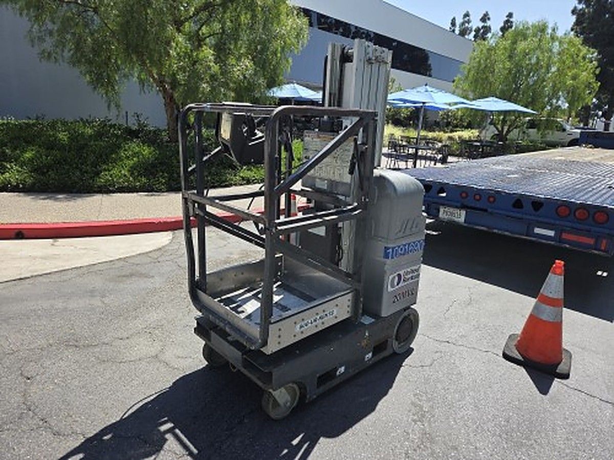 JLG 20MVL photo 7