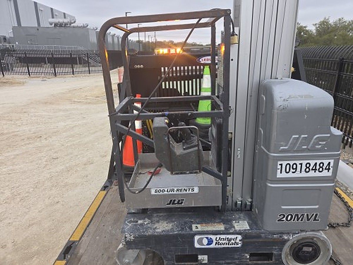JLG 20MVL photo 5