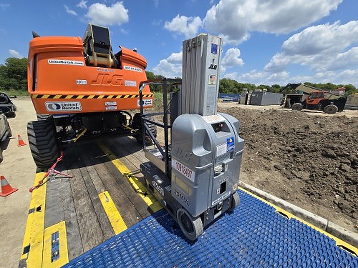 JLG 20MVL photo 2