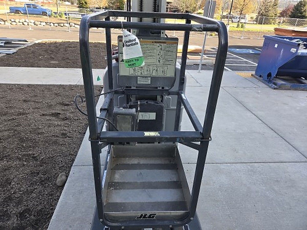 JLG 20MVL photo 3