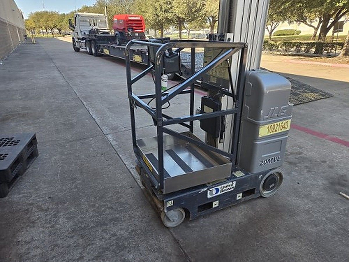 JLG 20MVL photo 4