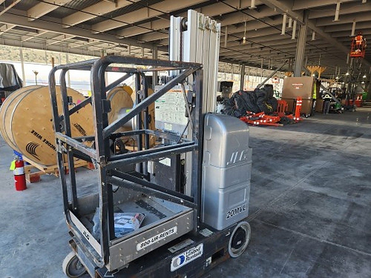 JLG 20MVL photo 7