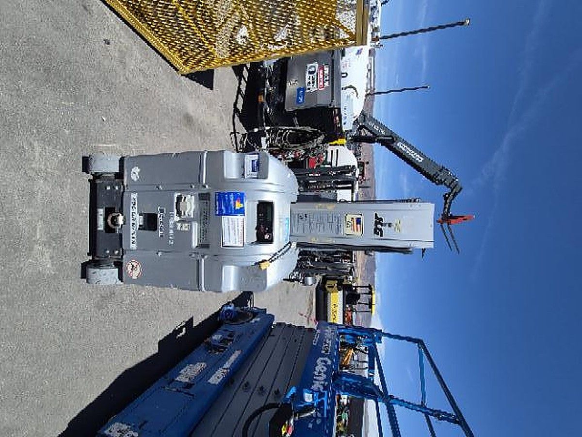 JLG 20MVL photo 6