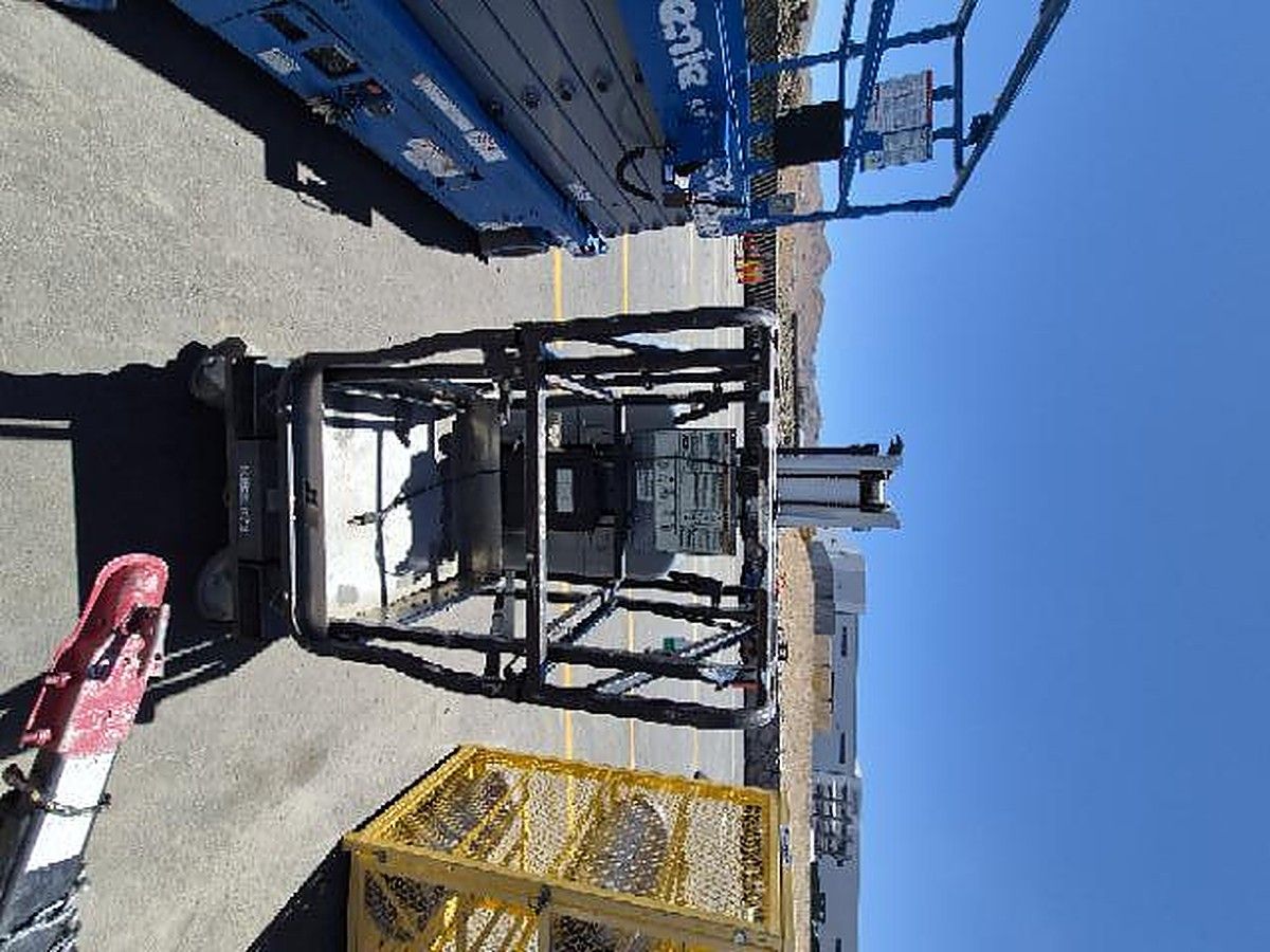 JLG 20MVL photo 8