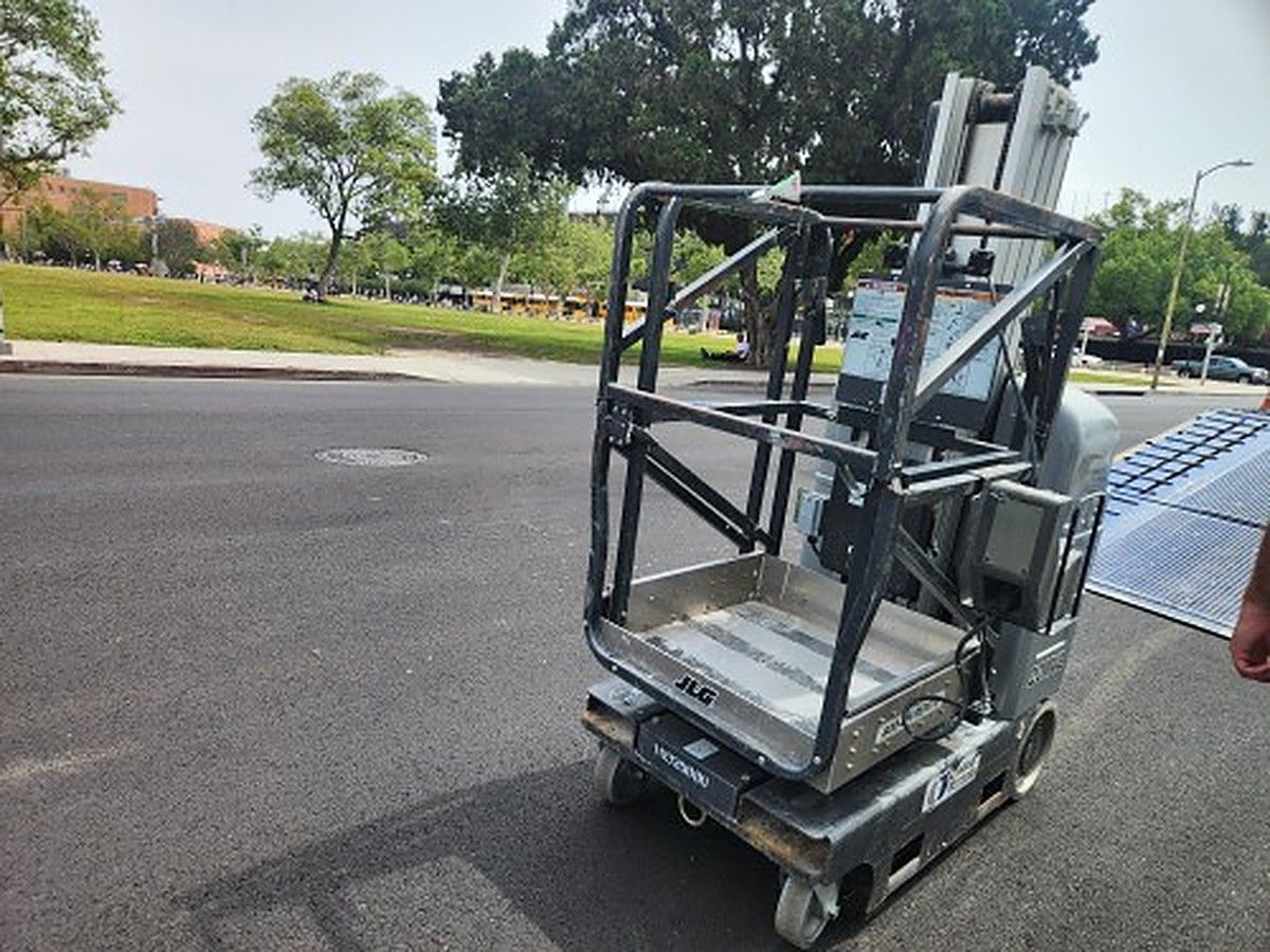 JLG 20MVL photo 5