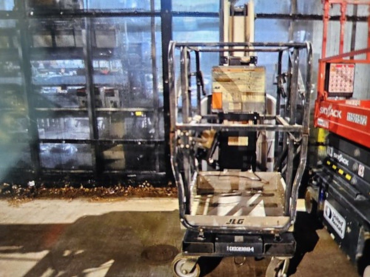 JLG 20MVL photo 6