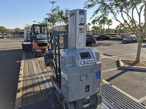 2019 JLG 20MVL Vertical Lift 18-20' Elec Self Propelled