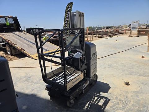 2019 JLG 20MVL Vertical Lift 18-20' Elec Self Propelled