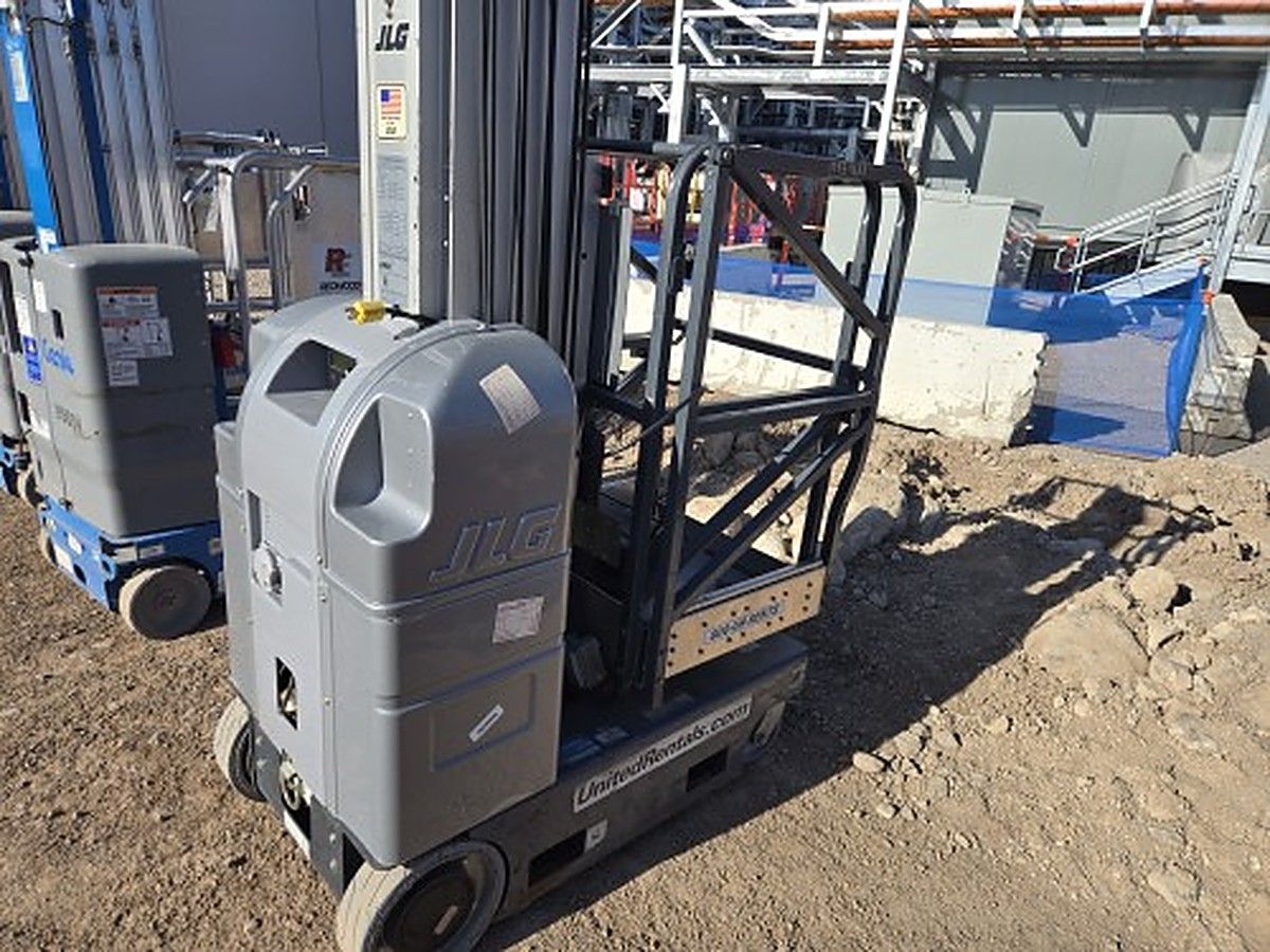 JLG 20MVL photo 2