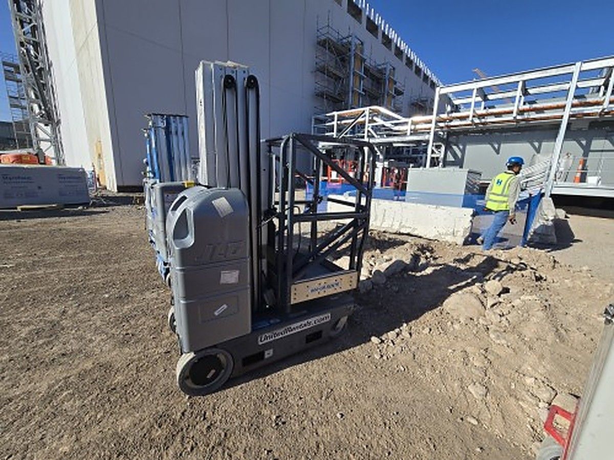 JLG 20MVL photo 4