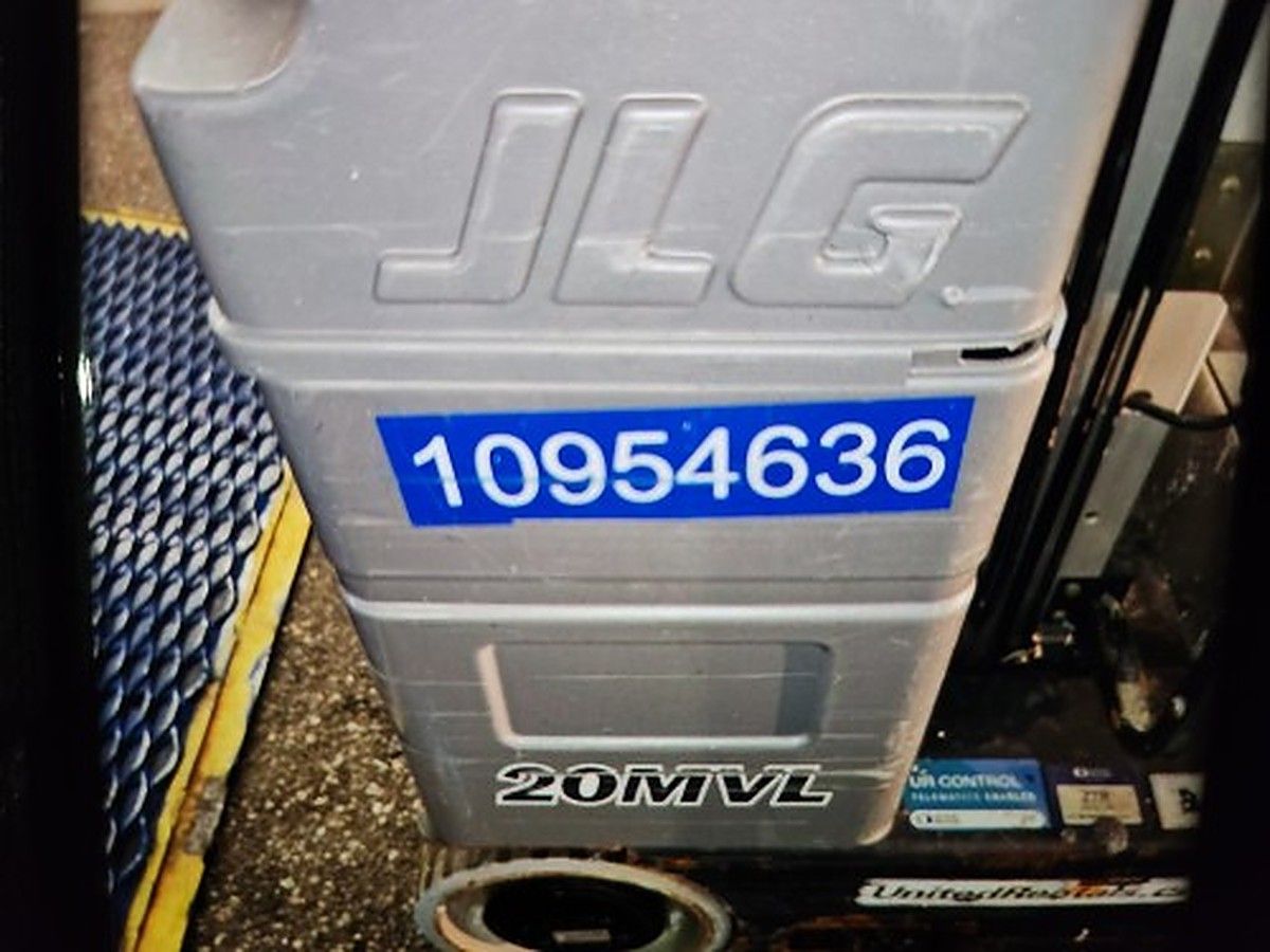JLG 20MVL photo 8