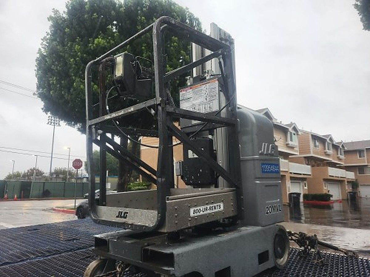 JLG 20MVL photo 4