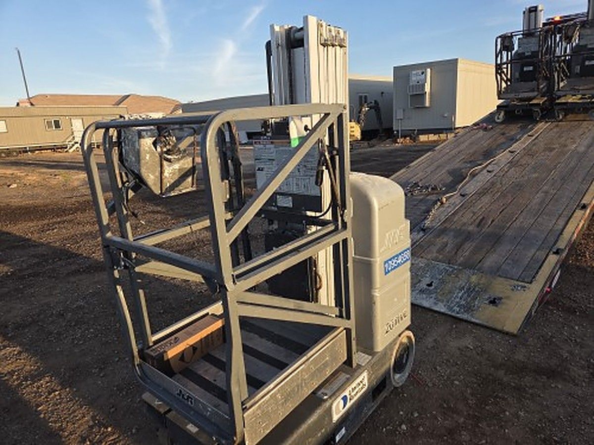 JLG 20MVL photo 5