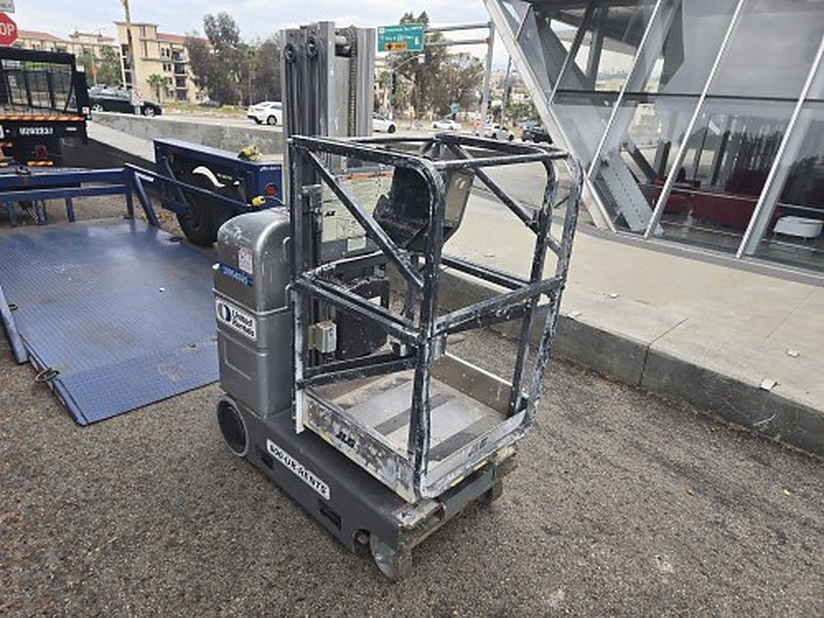 JLG 20MVL photo 3