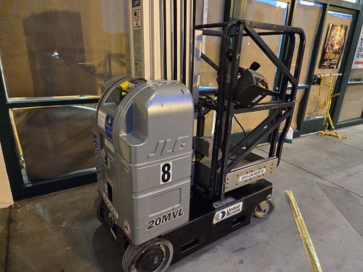 JLG 20MVL photo 9