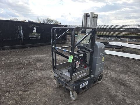 2019 JLG 20MVL Vertical Lift 18-20' Elec Self Propelled