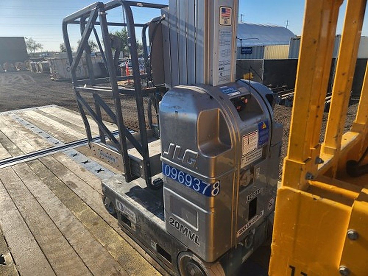 JLG 20MVL photo 2