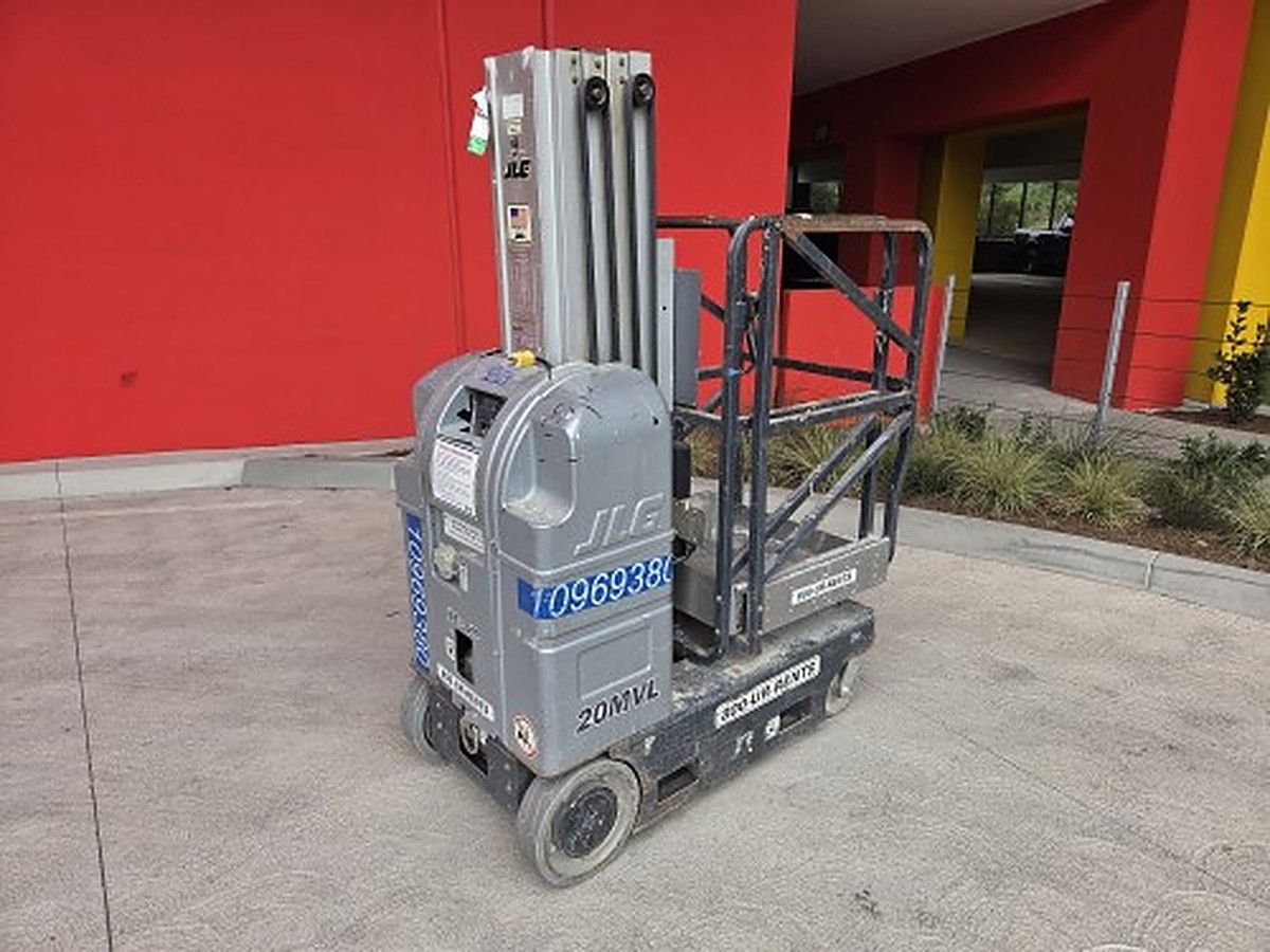 JLG 20MVL photo 14