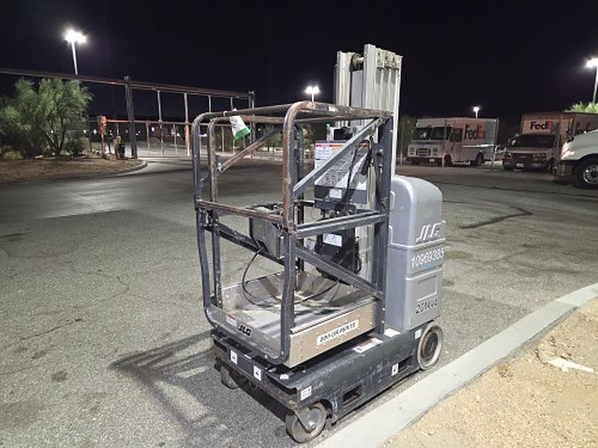 JLG 20MVL photo 5