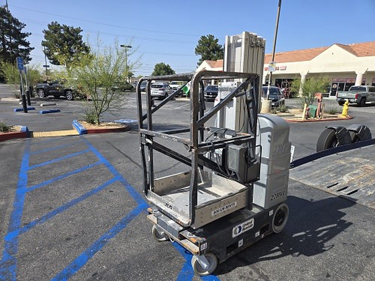JLG 20MVL photo 5