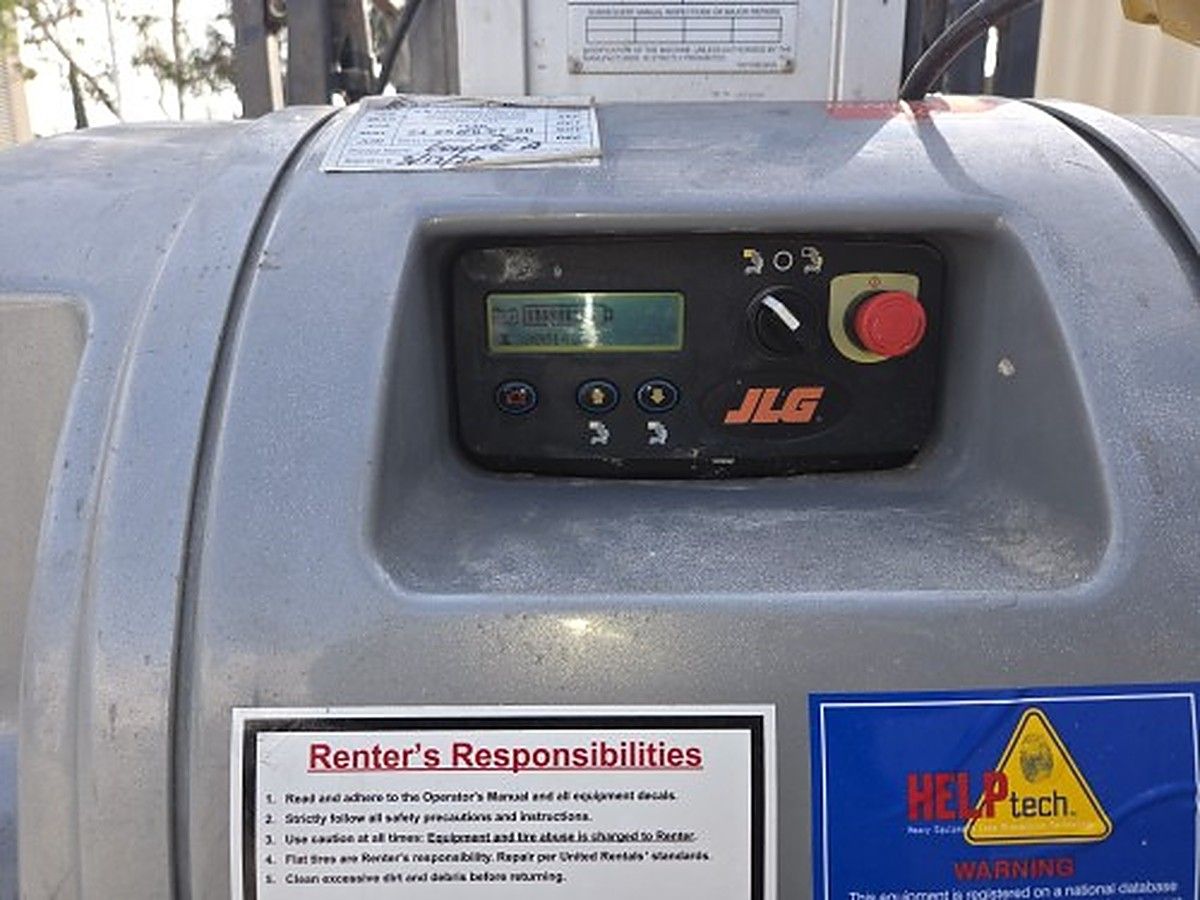 JLG 20MVL photo 2