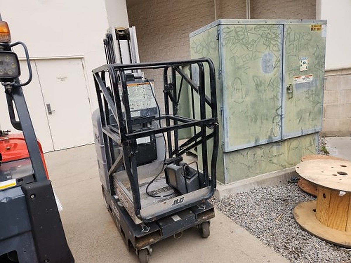 JLG 20MVL photo 2