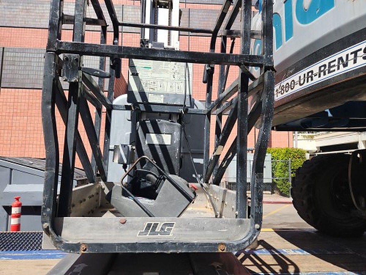 JLG 20MVL photo 9