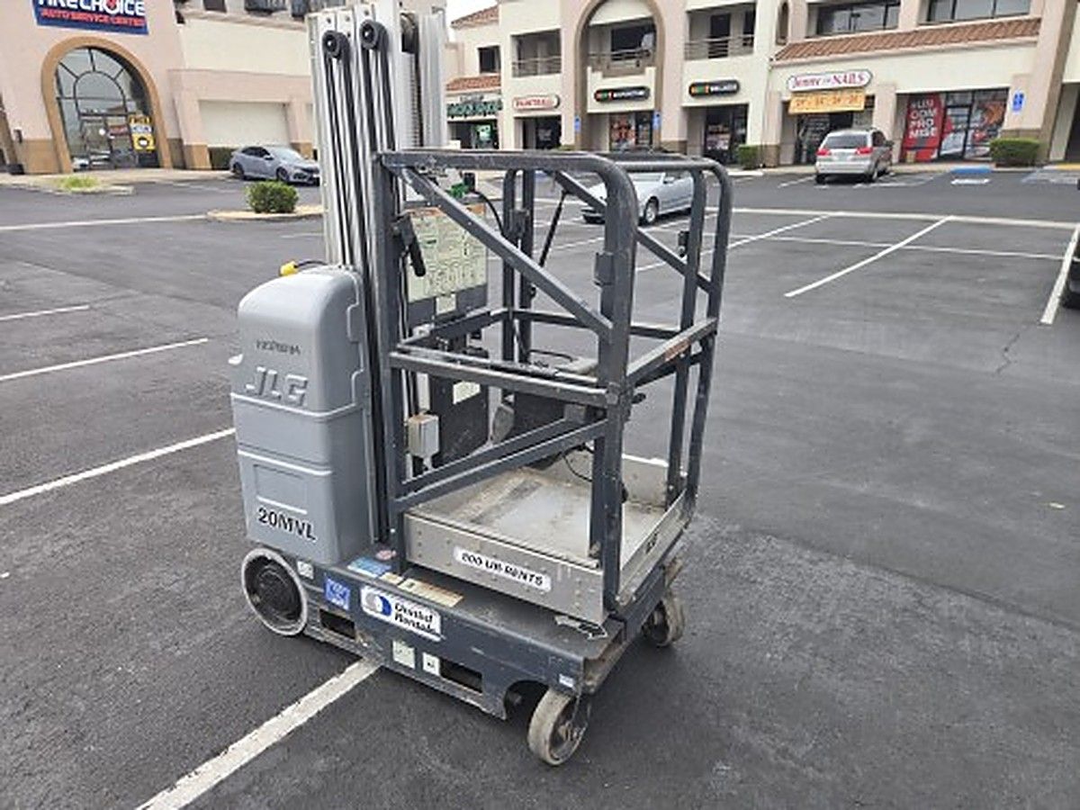 JLG 20MVL photo 4