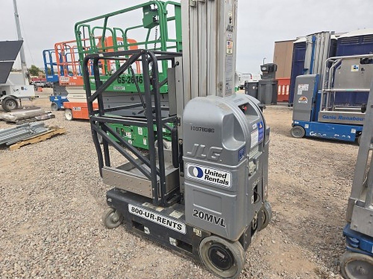 JLG 20MVL photo 4