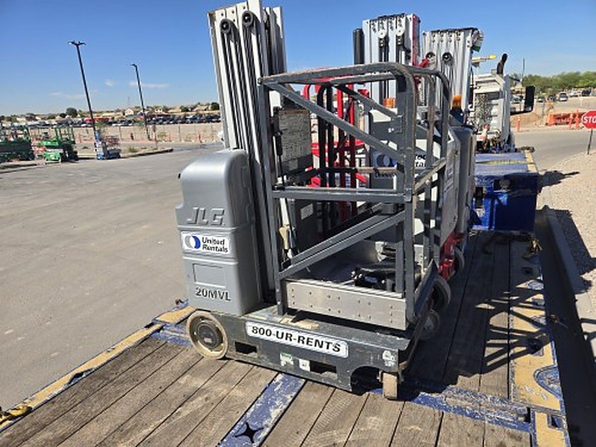 JLG 20MVL photo 8