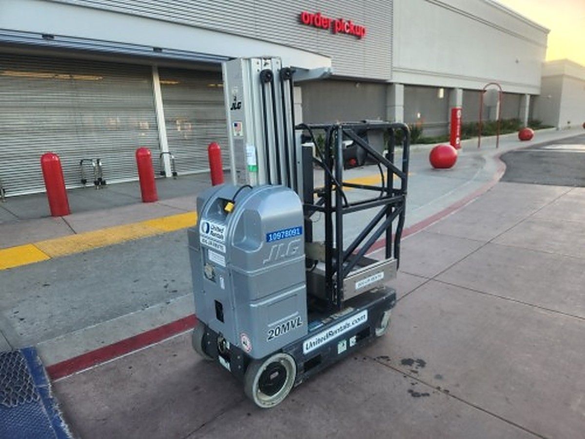 JLG 20MVL photo 2