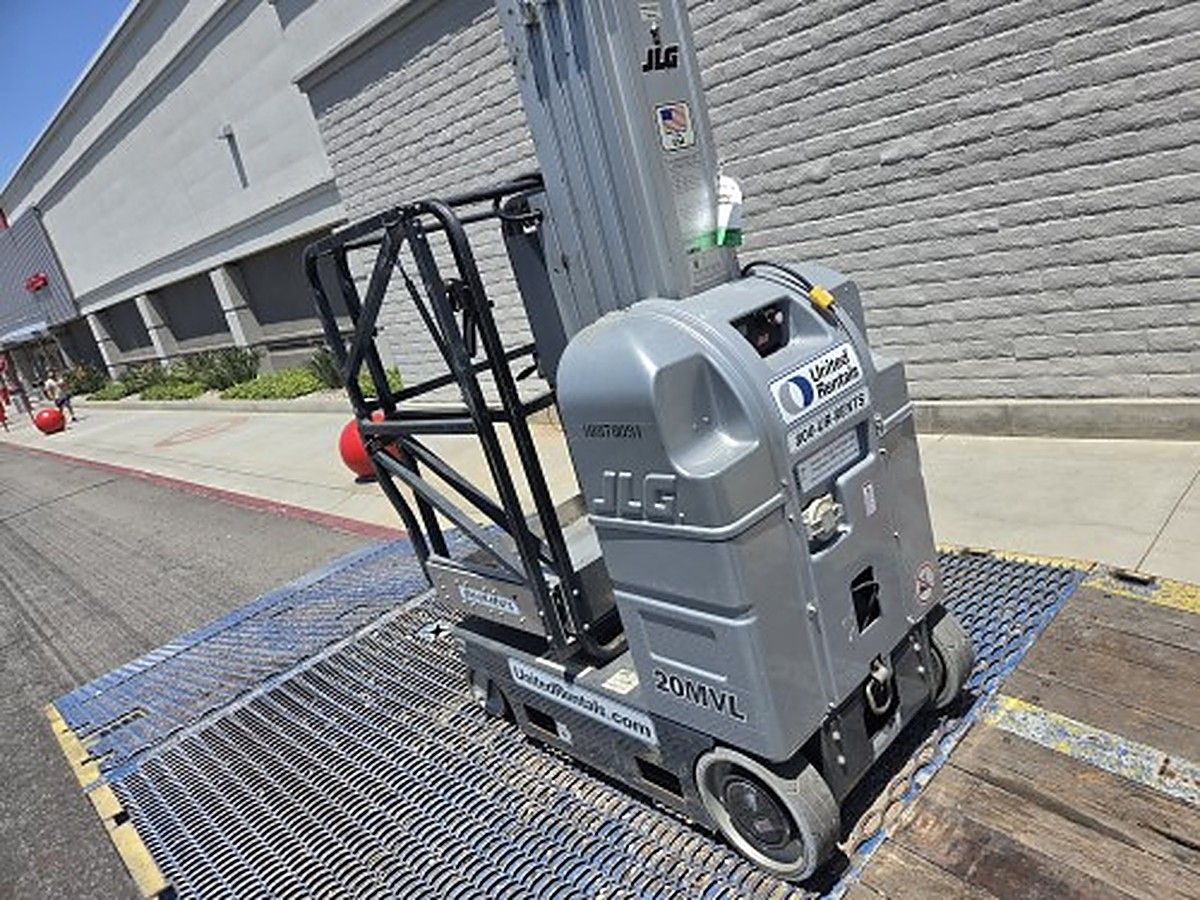 JLG 20MVL photo 7