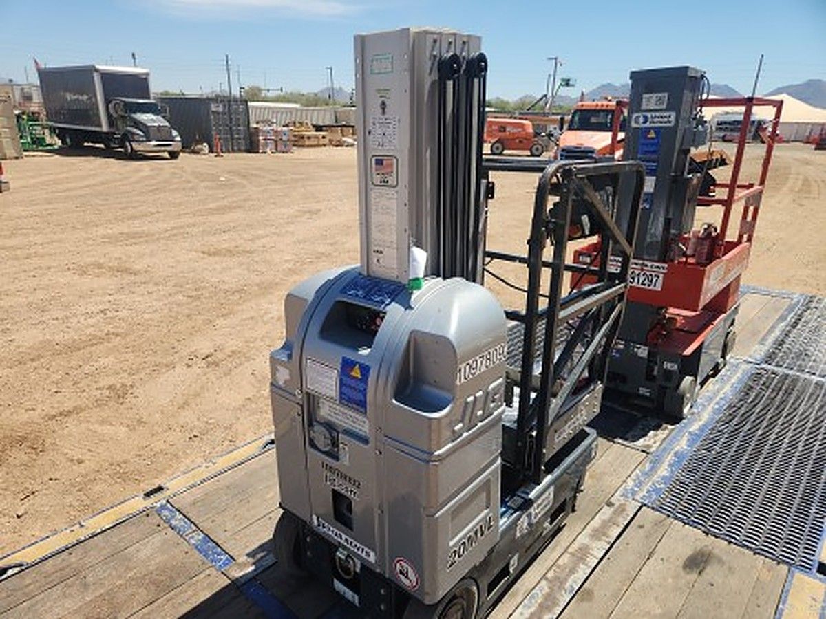 JLG 20MVL photo 3