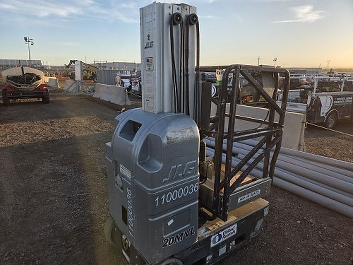 JLG 20MVL photo 2