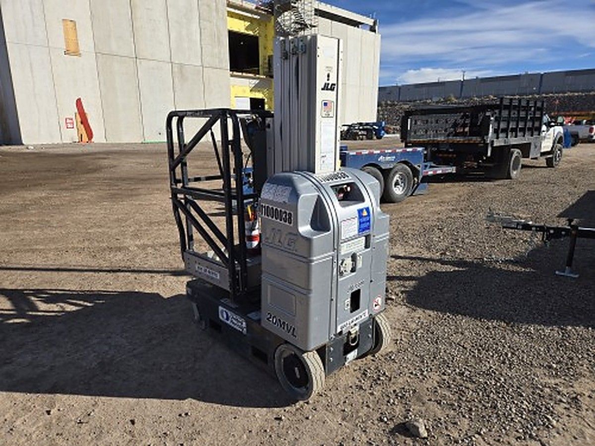 JLG 20MVL photo 2