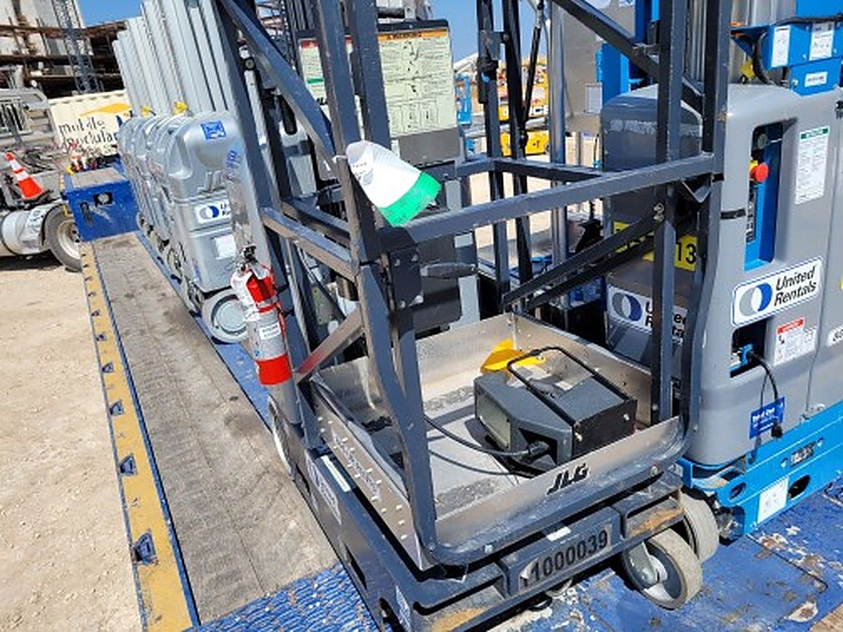 JLG 20MVL photo 3