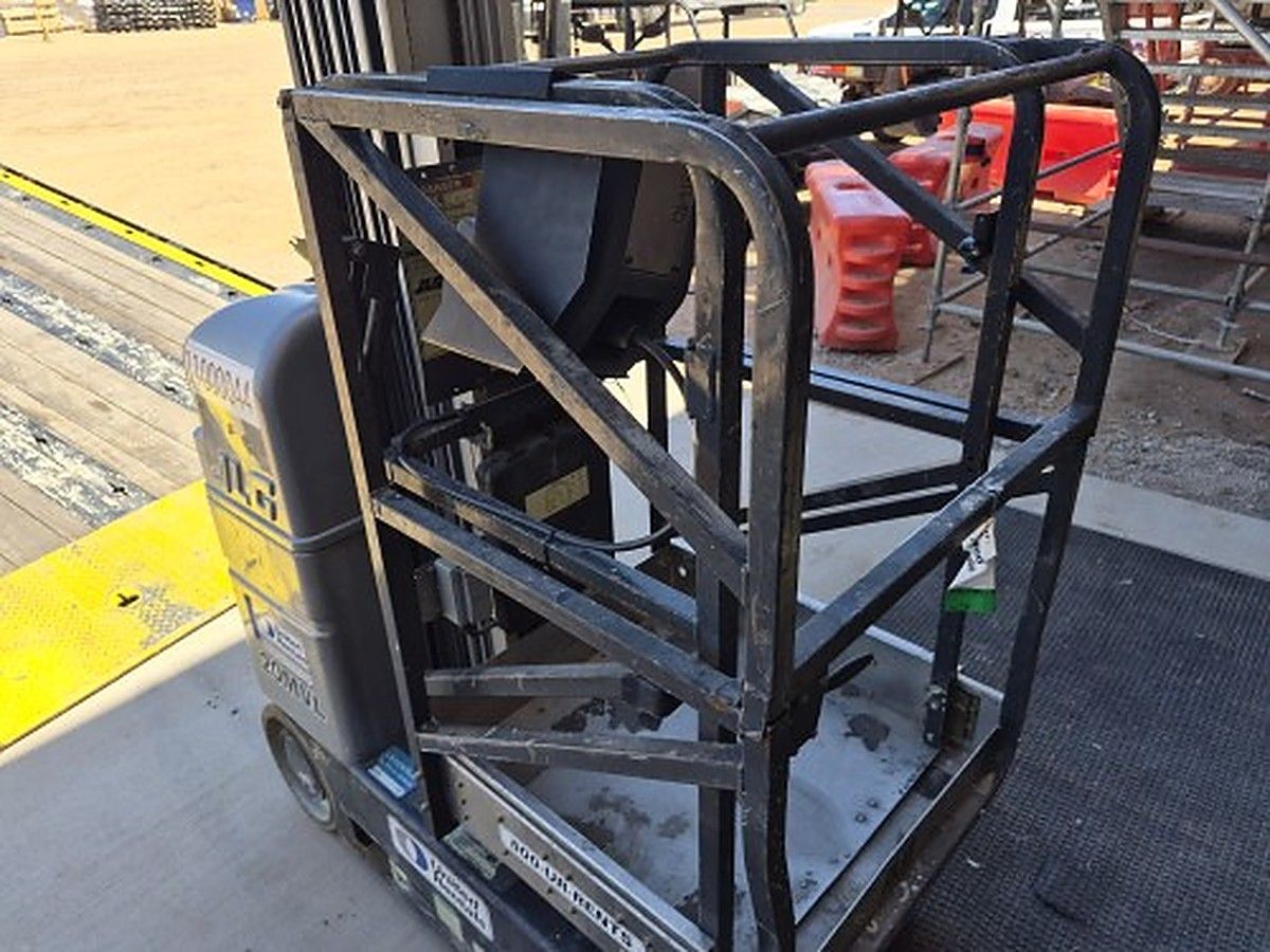 JLG 20MVL photo 2