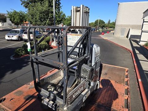2019 JLG 20MVL Vertical Lift 18-20' Elec Self Propelled