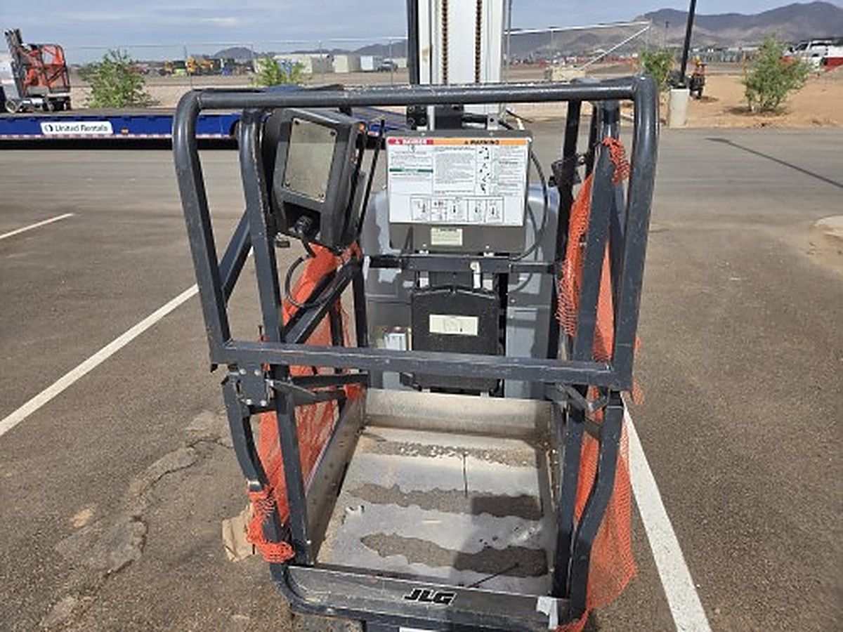 JLG 20MVL photo 5