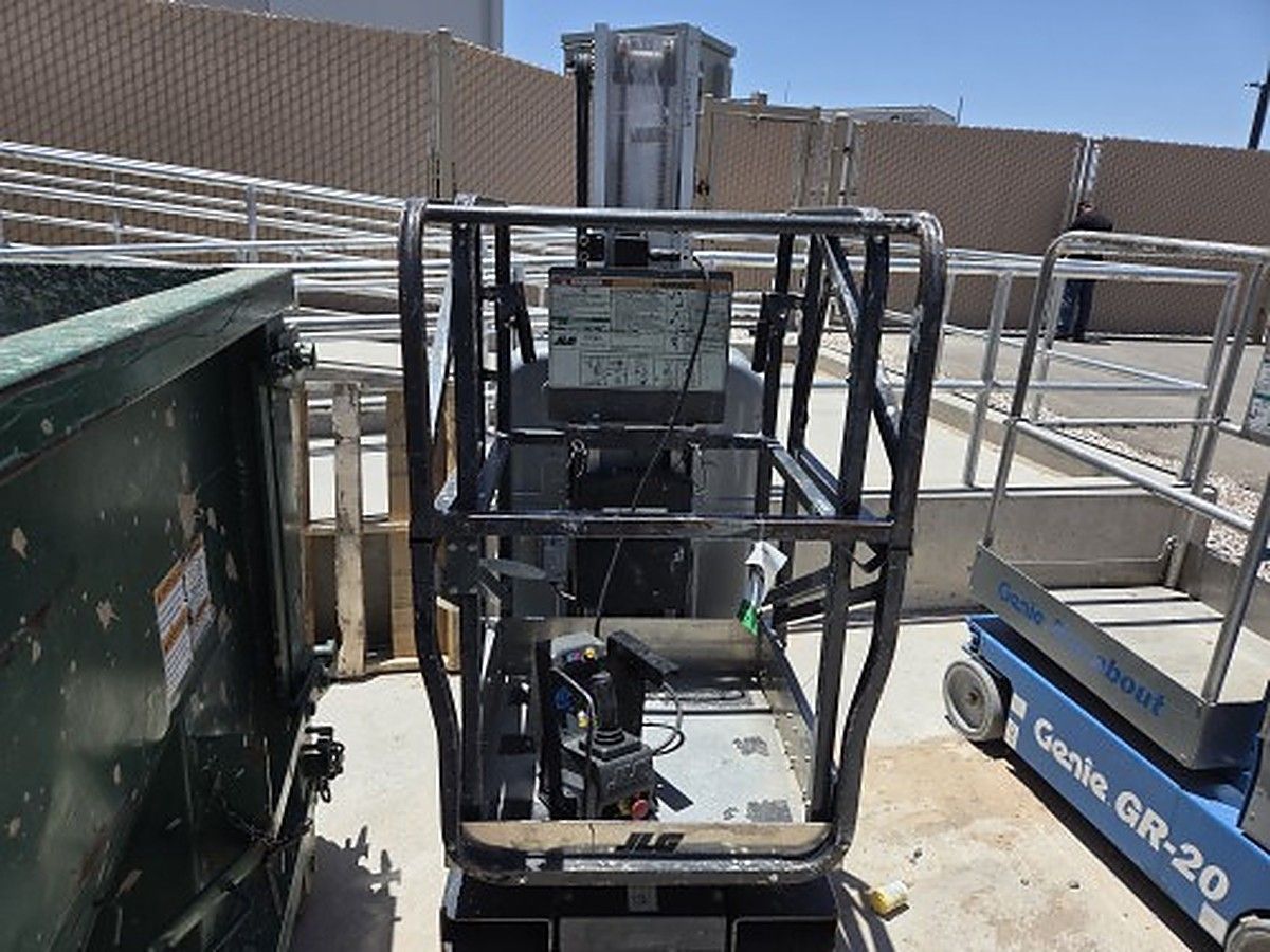 JLG 20MVL photo 2